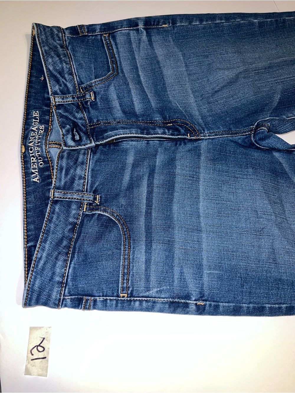 American Eagle Outfitters Women’s Skinny Jeans in Blue Wash